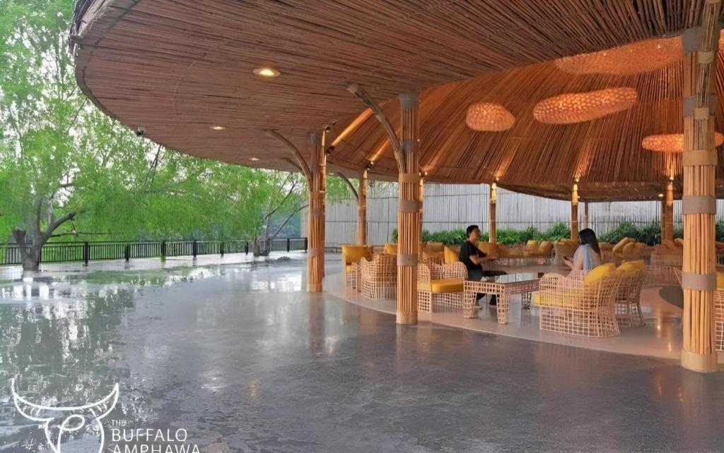 The Buffalo Amphawa Samut Songkhram Exterior foto